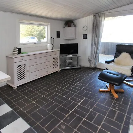 Tonja - 300m From The Sea In Nw Jutland By Interhome *