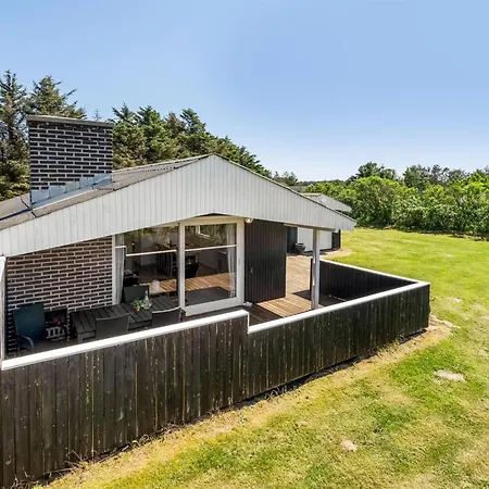 Holiday home Tonja - 300m From The Sea In Nw Jutland By Interhome Lokken