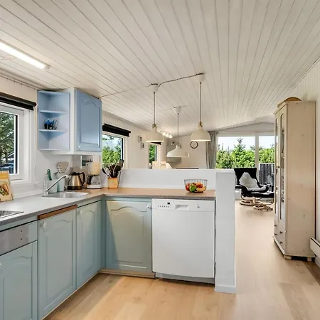 Tonja - 300m From The Sea By Interhome Løkken